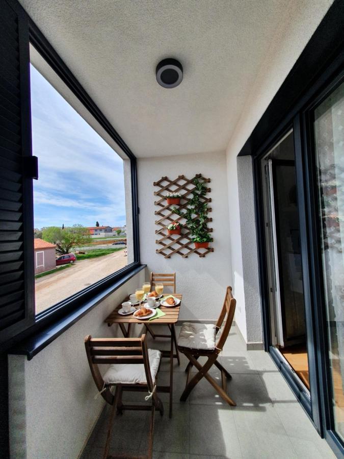 Apartament Mia Bella Pula Lägenhet Exteriör bild